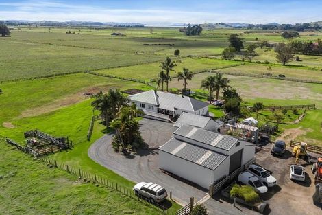 Photo of property in 294 Clevedon Kawakawa Road, Clevedon, Papakura, 2585