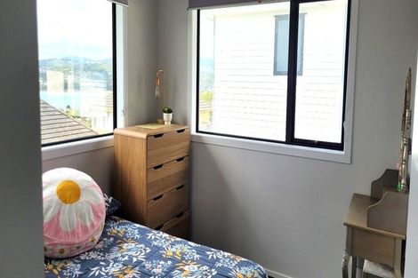 Photo of property in 3d Taupiri Crescent, Titahi Bay, Porirua, 5022