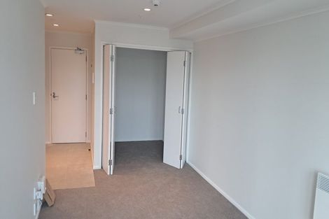 Photo of property in 2e/30 Westward Ho, Glen Eden, Auckland, 0602