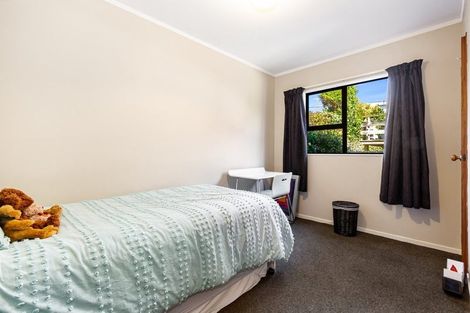 Photo of property in 10b Mersey Street, Island Bay, Wellington, 6023