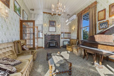 Photo of property in 265f Tukapa Street, Hurdon, New Plymouth, 4310