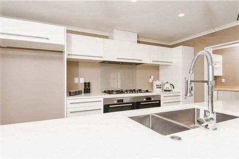 Photo of property in 114 Amesbury Drive, Churton Park, Wellington, 6037