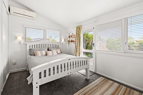 Photo of property in 5 Saint Hill Lane, Havelock North, 4130