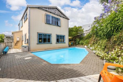 Photo of property in 233a Omata Road, Spotswood, New Plymouth, 4310