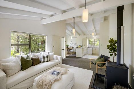 Photo of property in 34 James Cook Street, Havelock North, 4130