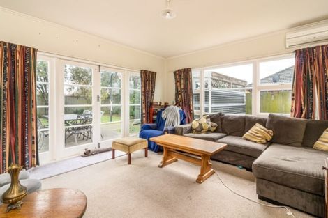 Photo of property in 39 Mackworth Street, Woolston, Christchurch, 8062