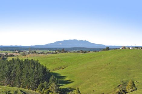 Photo of property in 210 Staniforth Road, Kaiwaka, Wellsford, 0975
