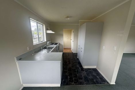 Photo of property in 1/2 Cathie Place, Karori, Wellington, 6012