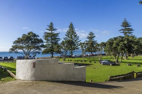 Photo of property in 1/11 Montrose Terrace, Mairangi Bay, Auckland, 0630