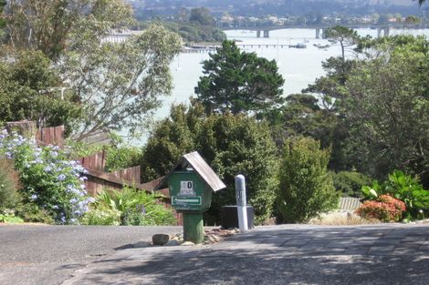 Photo of property in 38a Oruamo Place, Beach Haven, Auckland, 0626