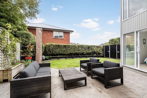 Photo of property in 49b Waru Street, Khandallah, Wellington, 6035