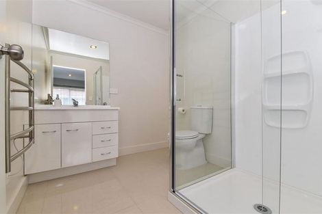 Photo of property in 88 Popokatea Drive, Takanini, 2112