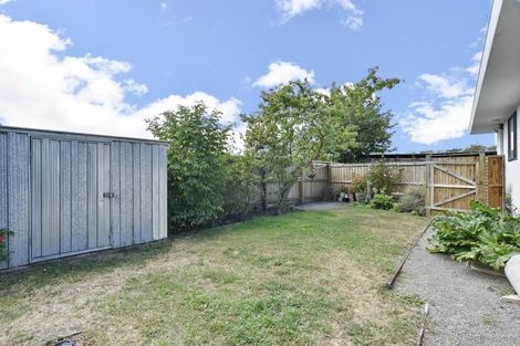 Photo of property in 90 Bayswater Crescent, Bromley, Christchurch, 8062