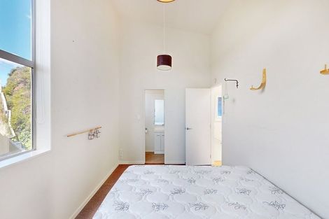 Photo of property in 1c Hungerford Road, Lyall Bay, Wellington, 6022