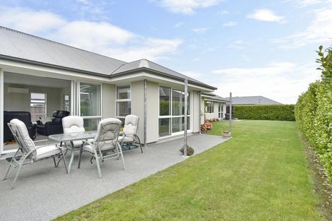 Photo of property in 32 Koura Drive, Rangiora, 7400