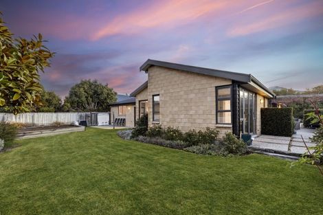 Photo of property in 74 Mount Iron Drive, Wanaka, 9305