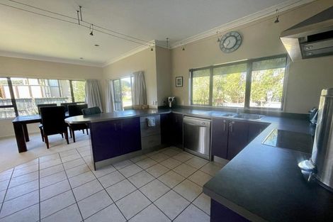 Photo of property in 35 Kawatiri Grove, Wainuiomata, Lower Hutt, 5014