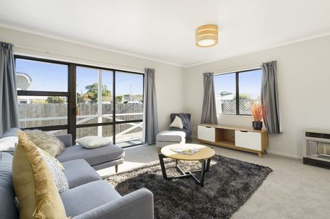 Photo of property in 20 Elizabeth Street, Moera, Lower Hutt, 5010