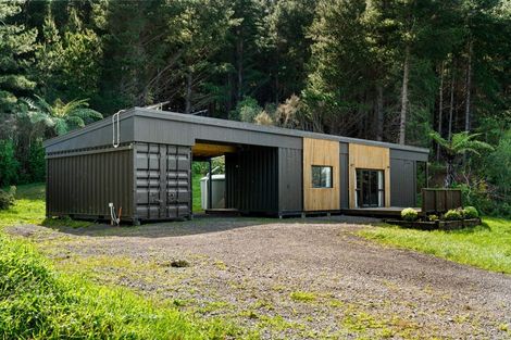 Photo of property in 90 Hoeke Road, Carrington, Carterton, 5791