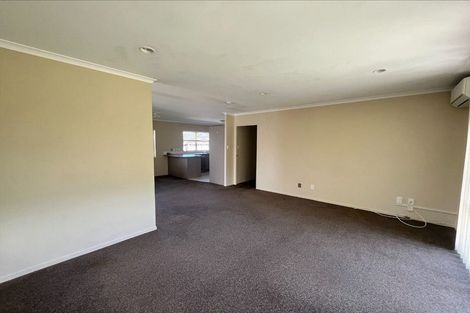 Photo of property in 40 Milson Drive, Papakura, 2110