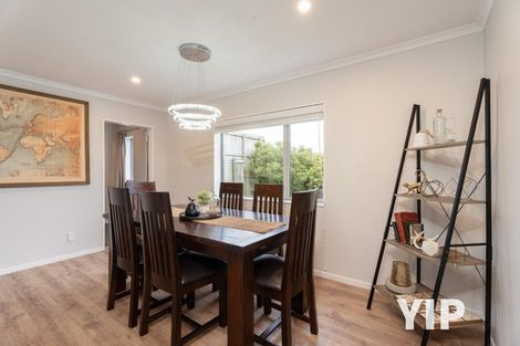 Photo of property in 16 Havana Rise, Grenada Village, Wellington, 6037
