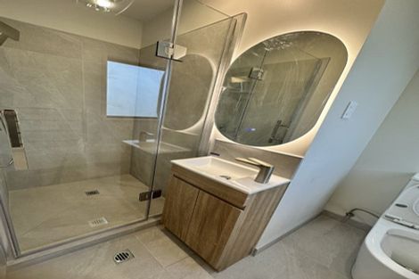 Photo of property in 10a Helleur Road, Massey, Auckland, 0614