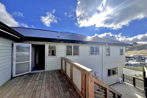 Photo of property in 7 Swinton Place, Churton Park, Wellington, 6037
