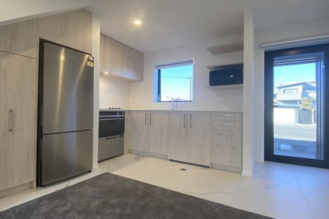 Photo of property in 2u1 Hood Street, Mount Victoria, Wellington, 6011