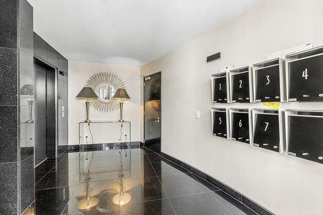 Photo of property in 2/97 Boulcott Street, Wellington Central, Wellington, 6011