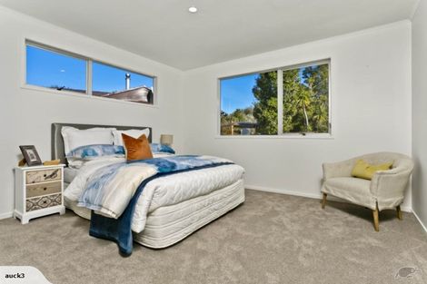 Photo of property in 15 Jayne Place, Torbay, Auckland, 0630