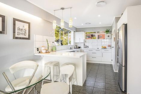 Photo of property in 28 Leeward Drive, Whitby, Porirua, 5024