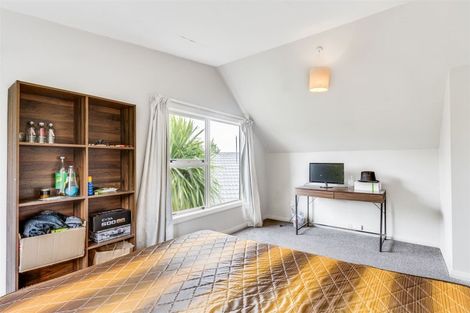 Photo of property in 58 Grahams Road, Burnside, Christchurch, 8041