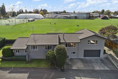 Photo of property in 25 Kelvin Place, Hamilton East, Hamilton, 3216