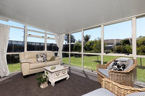 Photo of property in 10 Azalea Dell, Mount Maunganui, 3116