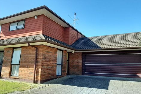 Photo of property in 1/133 Whitford Road, Somerville, Auckland, 2014