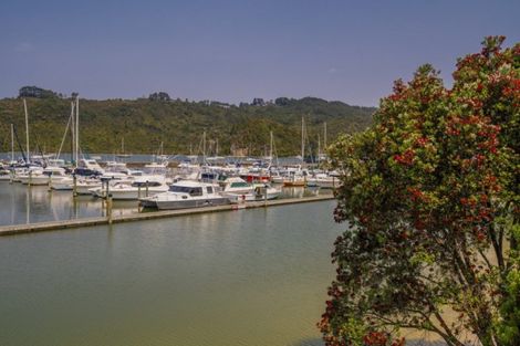 Photo of property in 305/1u Victoria Street, Whitianga, 3510