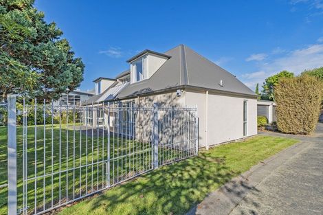 Photo of property in 12 Eversleigh Street, St Albans, Christchurch, 8014