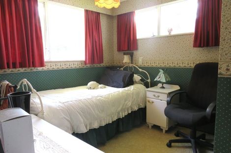 Photo of property in 1101 Queen Street, Thames, 3500