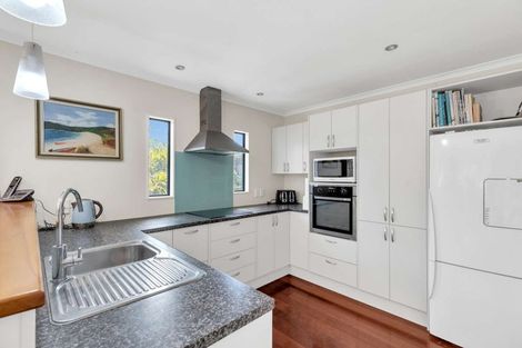 Photo of property in 104a Awaroa Road, Helensville, 0800