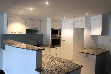 Photo of property in 3/8 Rugby Road, Birkenhead, Auckland, 0626