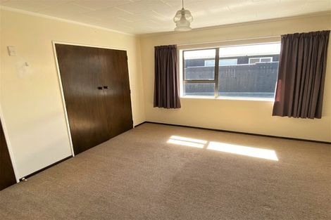 Photo of property in 6 Hussey Street, Oakura, 4314