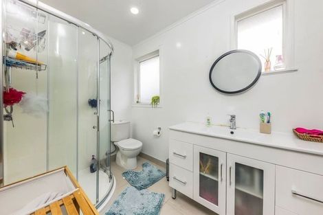 Photo of property in 17 President Avenue, Papakura, 2110