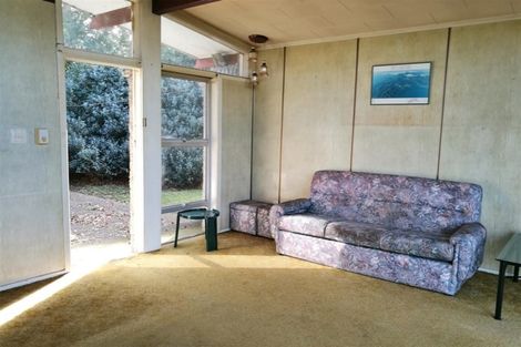 Photo of property in 3 Mckenzie Road, Mangere Bridge, Auckland, 2022