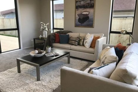 Photo of property in 52 Eighth View Avenue, Beachlands, Auckland, 2018