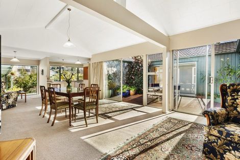 Photo of property in 23 Parkvale Road, Karori, Wellington, 6012