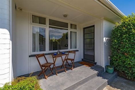Photo of property in 2/116 Holly Road, St Albans, Christchurch, 8014