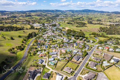Photo of property in 15 Calla Street, Maungaturoto, 0520