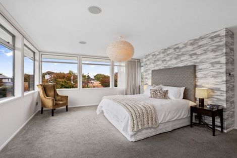 Photo of property in 10 Royds Street, Fendalton, Christchurch, 8014