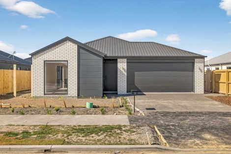 Photo of property in 18 Doris Lusk Street, Belfast, 8051