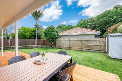 Photo of property in 21 Kohekohe Road, Waikanae, 5036
